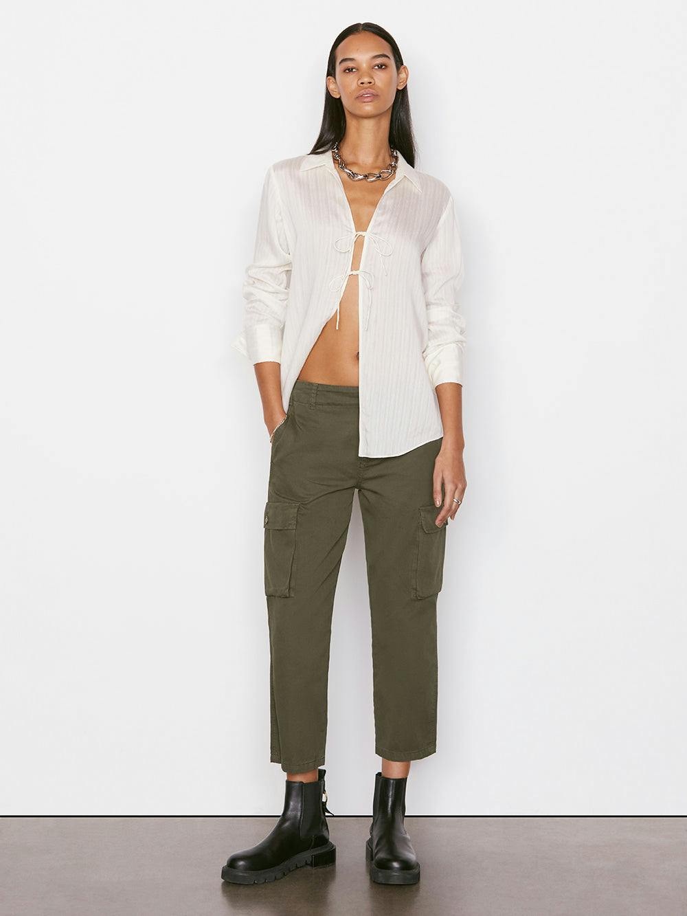 pants full body view alt:hover